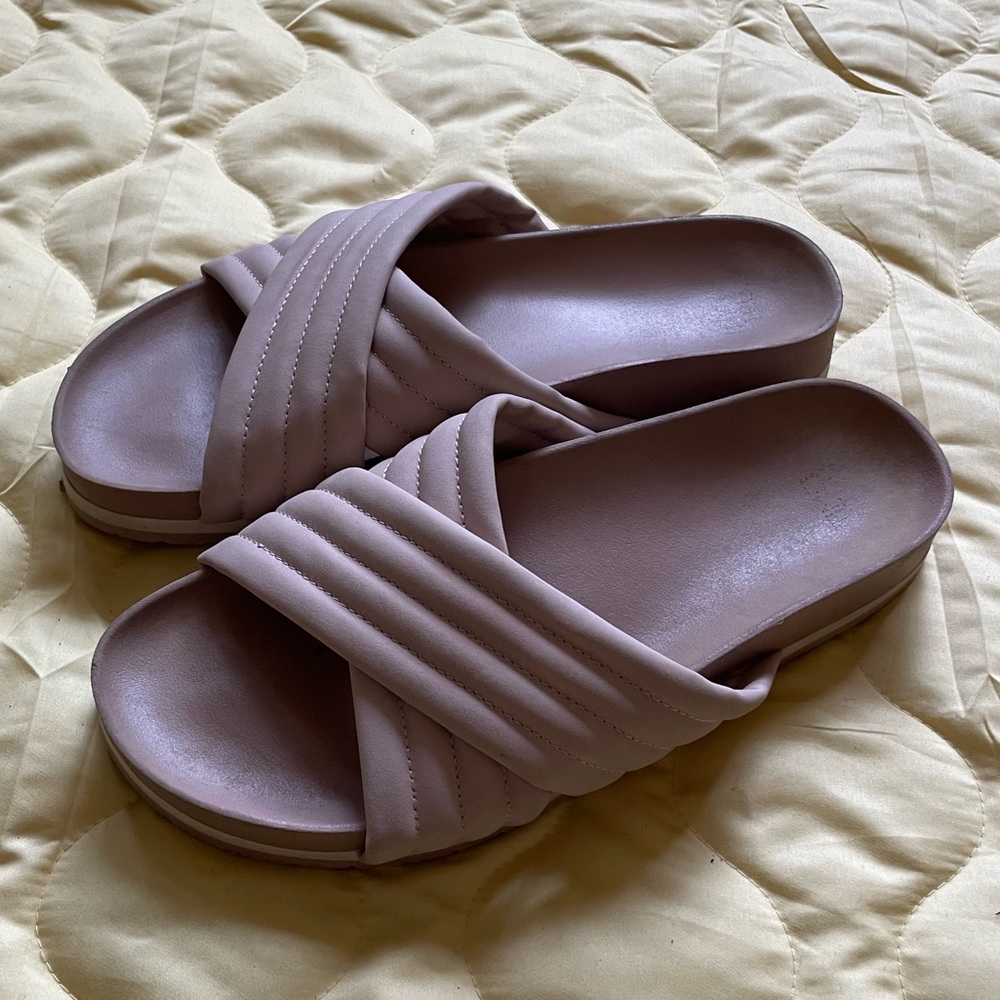 TIME & TRU womens pink slides size 8